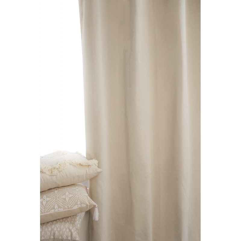 rideau qui coupe la chaleur